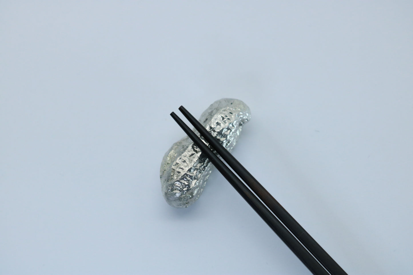 純錫｜箸置き｜落花生